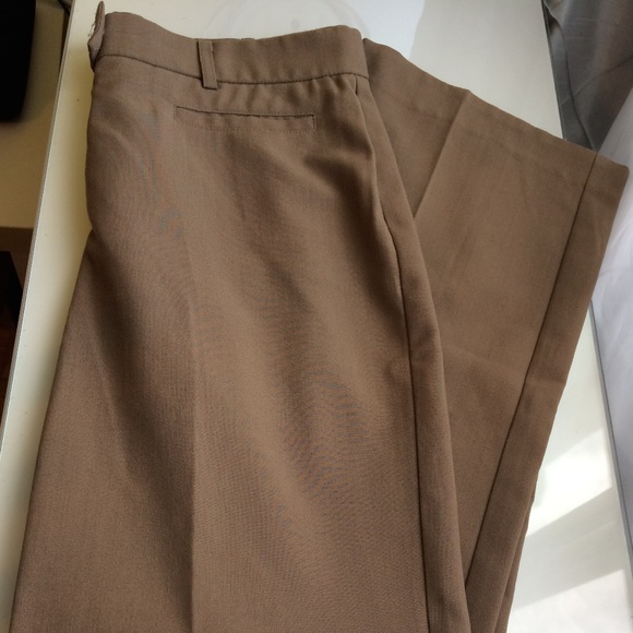 Tan dress pants - Picture 1 of 3
